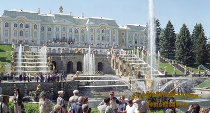 "Петергоф" просит перевести водоподводящую систему фонтанов на свой баланс