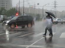 В Москву возвращаются ливни с грозами